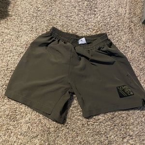 Combat Iron training 5 inch shorts